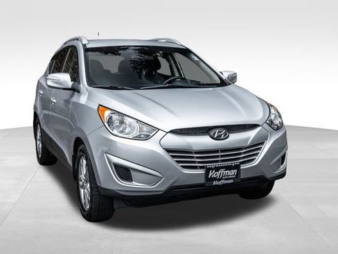 Used 2012 Hyundai Tucson GLS AWD/4WD image 2