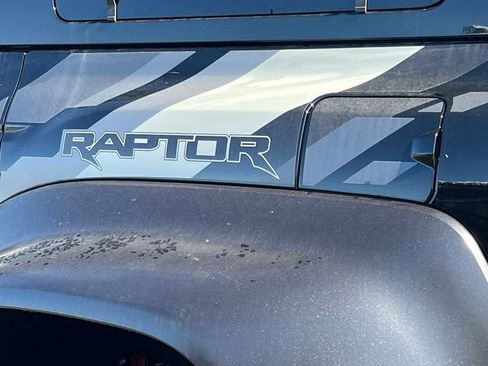 New 2025 Ford Bronco Raptor image 9