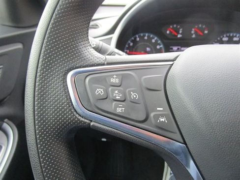 Used 2024 Chevrolet Malibu LT image 21