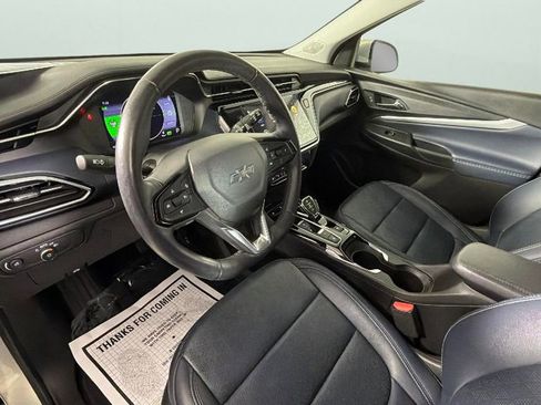 Used 2023 Chevrolet Bolt EUV Premier FWD image 18