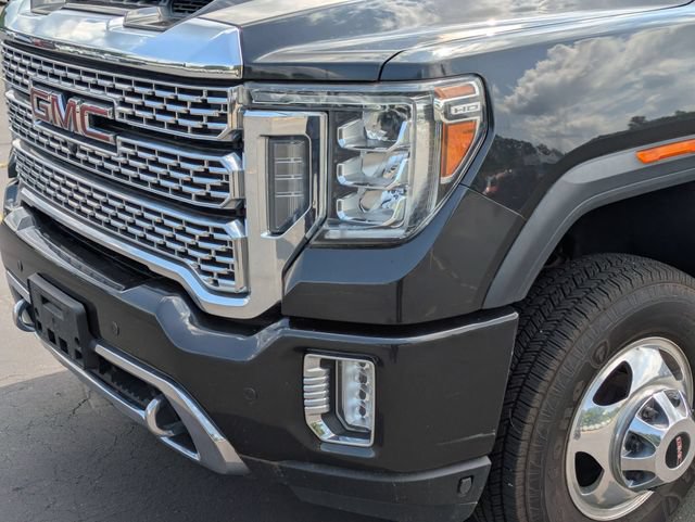 Used 2020 GMC Sierra 3500 Denali w/ Denali Ultimate Package AWD/4WD image 9