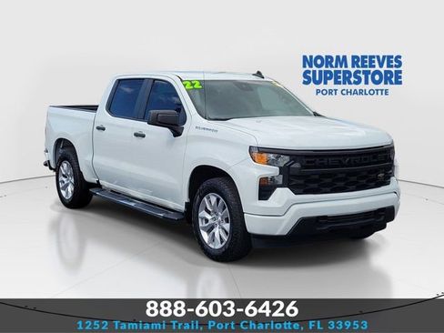 Used 2022 Chevrolet Silverado 1500 Custom image 1