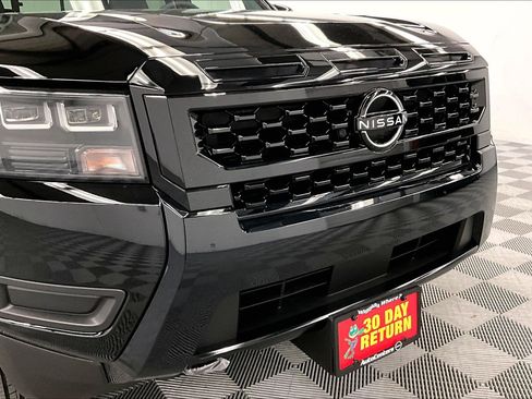 New 2026 Nissan Frontier SV w/ All-Weather Content Package AWD/4WD image 15