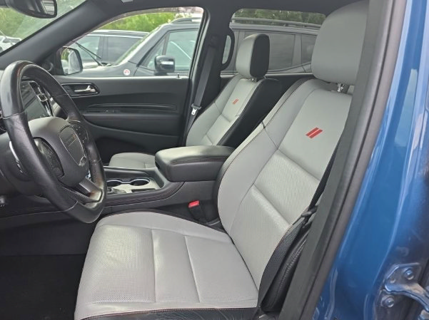 Used 2023 Dodge Durango R/T w/ Tow 'N Go Package AWD/4WD image 6