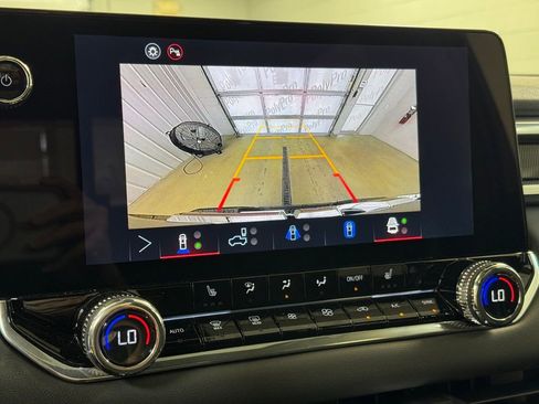 New 2026 GMC Canyon Elevation w/ Convenience Package image 37