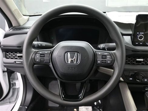 New 2025 Honda Accord SE image 16
