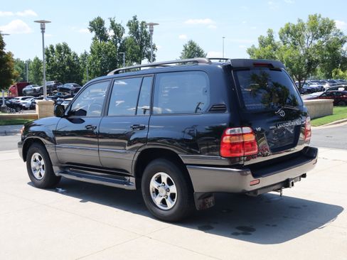 Used 2001 Toyota Land Cruiser AWD/4WD image 7