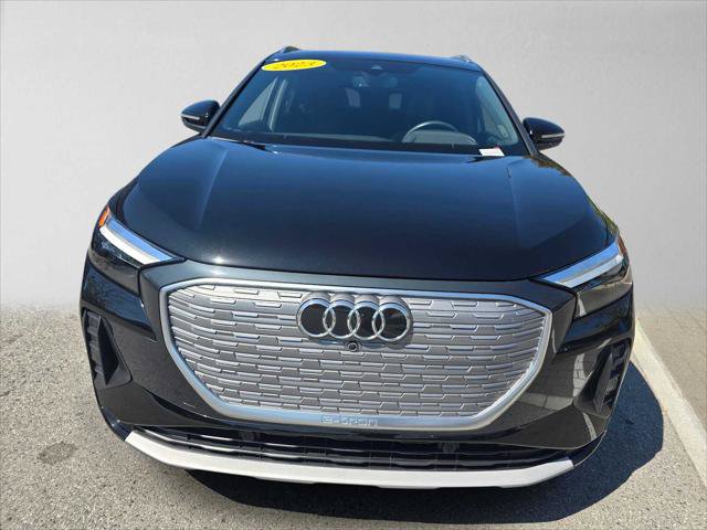 Used 2023 Audi Q4 e-tron Premium Plus w/ Premium Plus RWD image 8