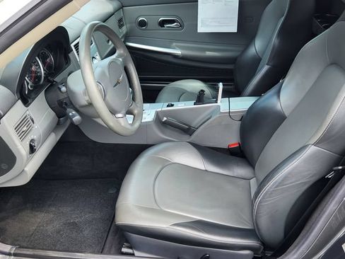 Used 2005 Chrysler Crossfire Limited RWD image 12