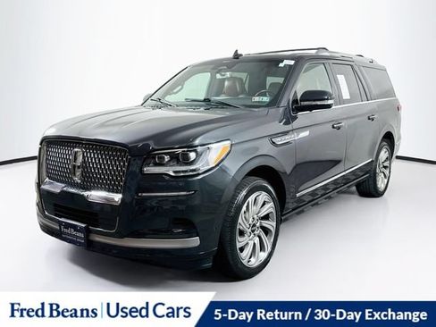 Certified 2023 Lincoln Navigator L Reserve AWD/4WD image 3