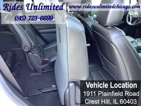 Used 2020 Cadillac XT6 Premium Luxury AWD/4WD image 31