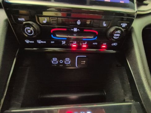 Certified 2021 Jeep Grand Cherokee L Limited AWD/4WD image 19