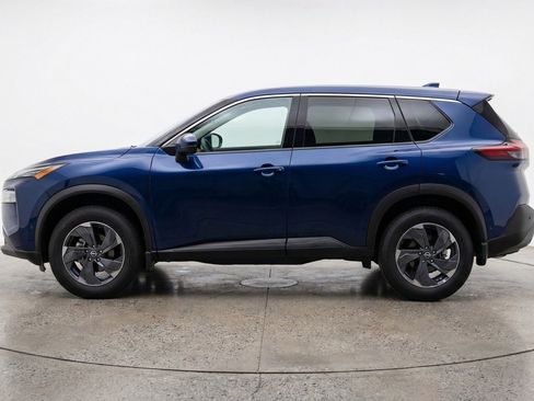 Used 2025 Nissan Rogue SV image 5