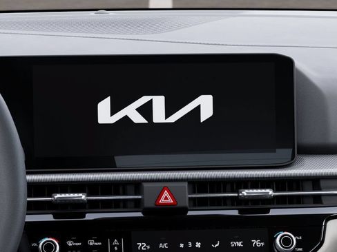 New 2026 Kia Sportage EX FWD image 20