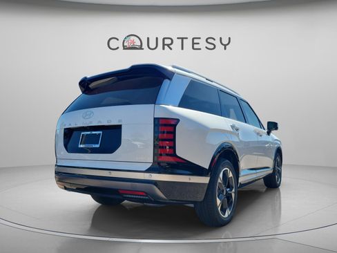 New 2026 Hyundai Palisade Limited image 4