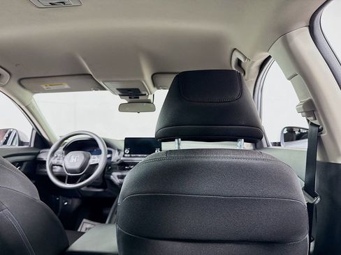 Certified 2023 Honda Accord LX image 28