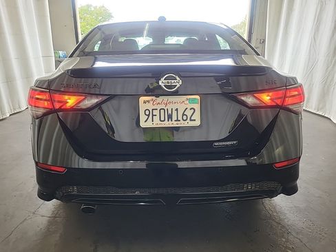 Used 2023 Nissan Sentra SR w/ Midnight Edition Package FWD image 8