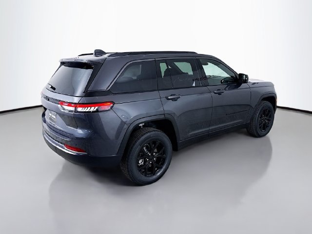 New 2026 Jeep Grand Cherokee Altitude AWD/4WD image 7