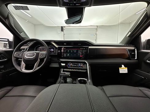 New 2026 GMC Sierra 1500 Denali w/ Denali Reserve Package image 2