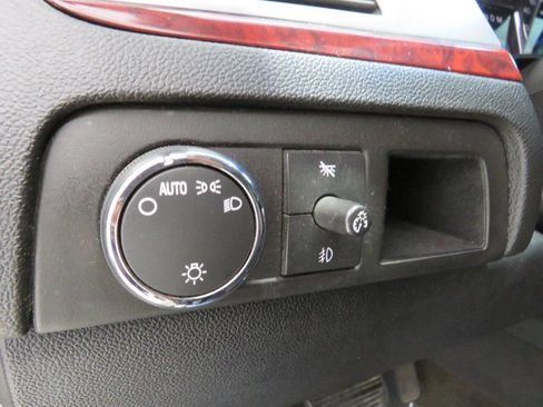 Used 2007 Cadillac Escalade EXT w/ Information Package image 23