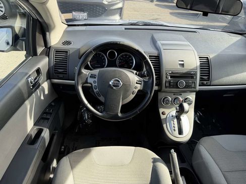 Used 2012 Nissan Sentra 2.0 SR w/ Convenience Pkg image 10