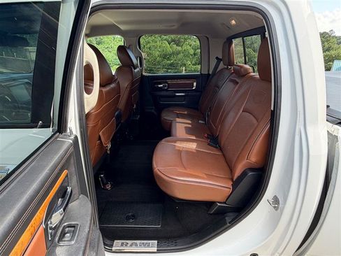Used 2015 RAM 1500 Laramie Longhorn w/ Convenience Group AWD/4WD image 33