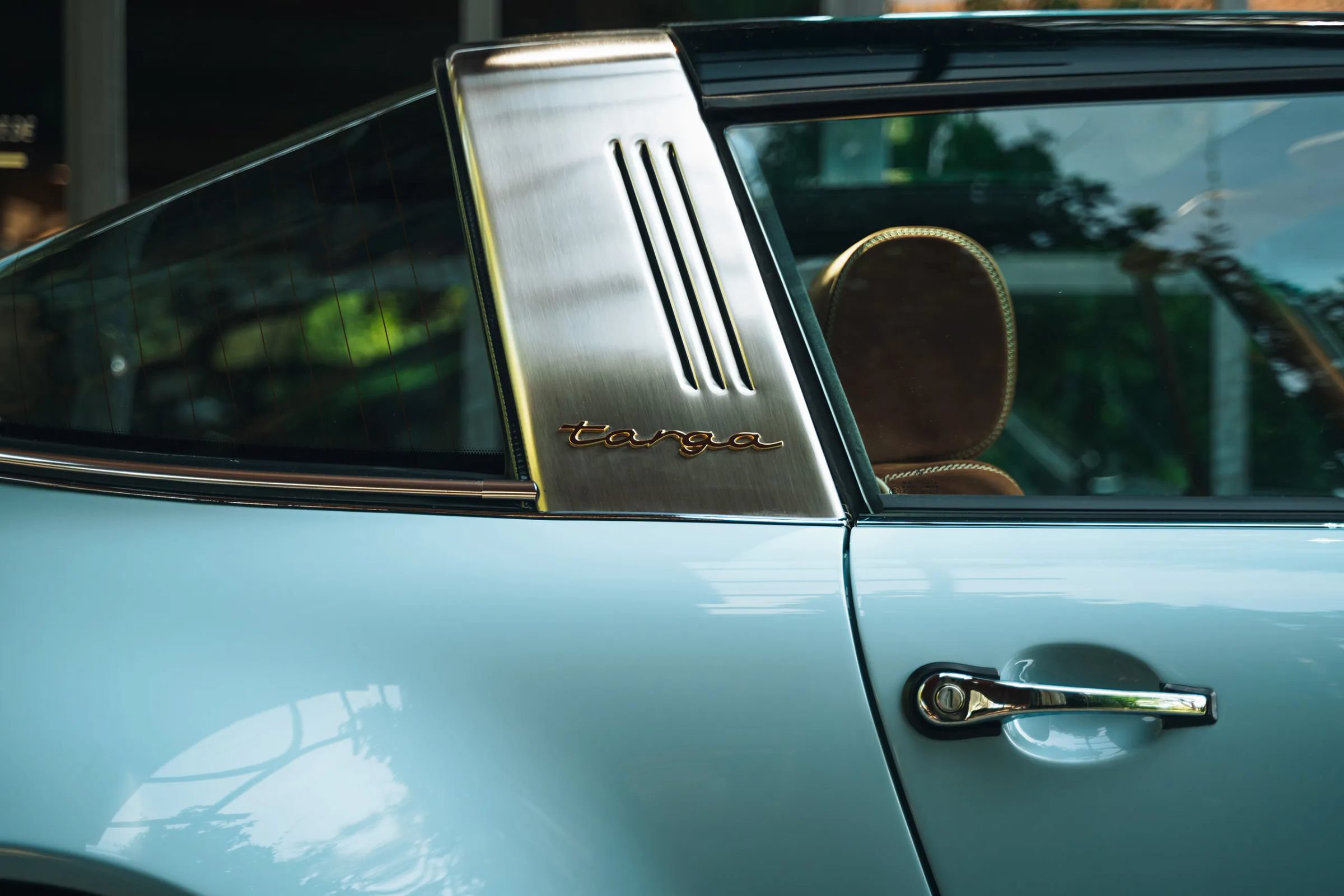 Used 1995 Porsche 911 Cabriolet image 42
