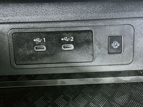 Used 2025 Nissan Murano SV FWD image 25