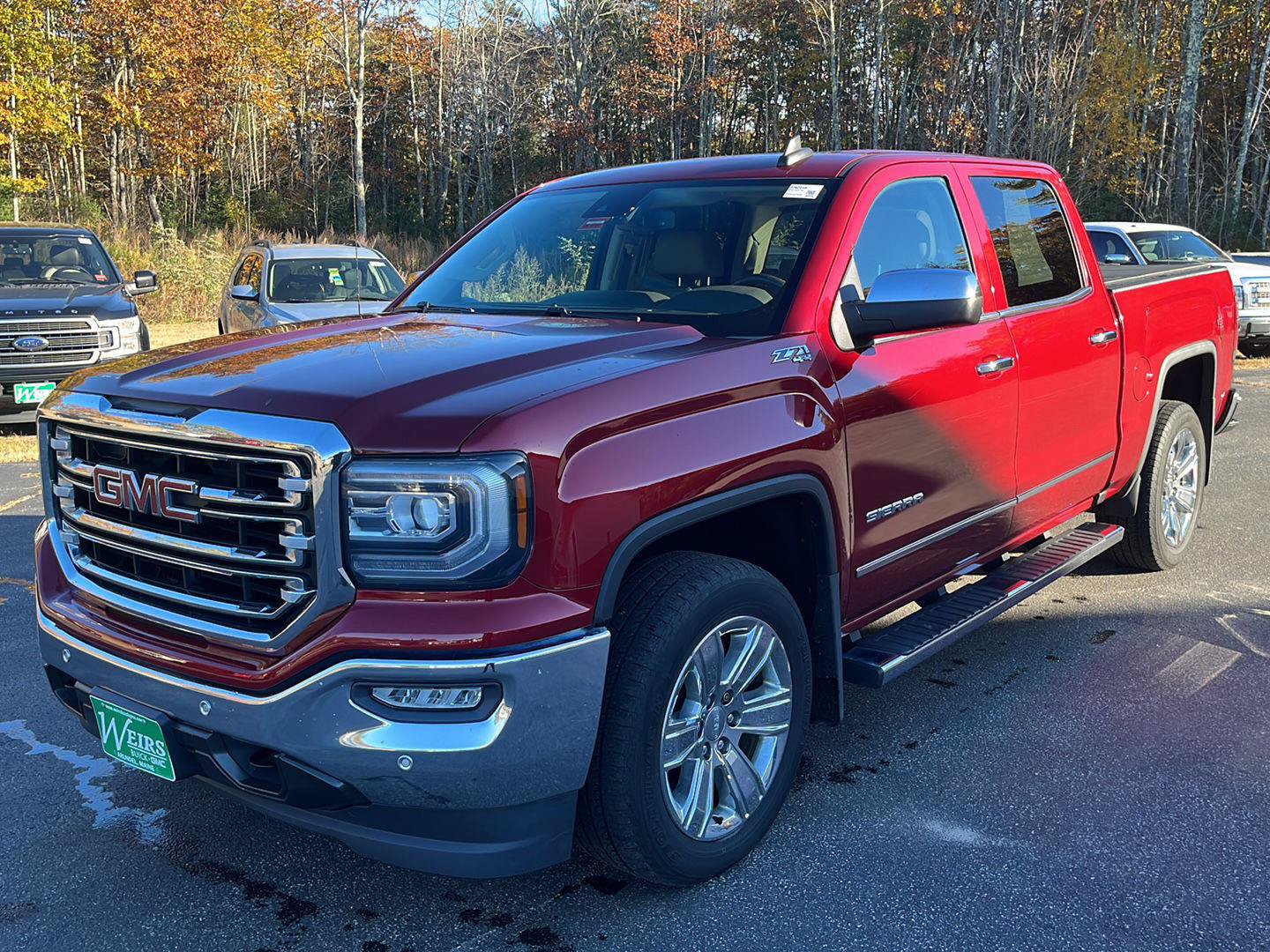 Used 2018 GMC Sierra 1500 SLT AWD/4WD image 1