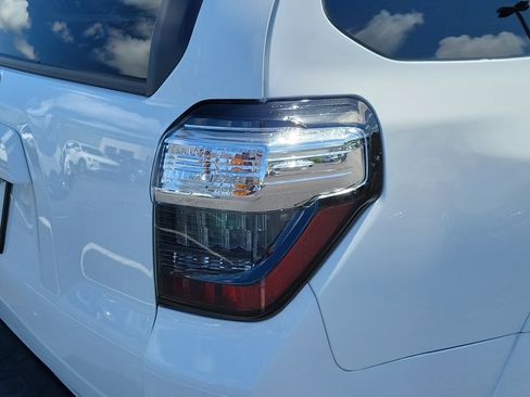 Used 2024 Toyota 4Runner SR5 Premium w/ Moonroof Package RWD image 11