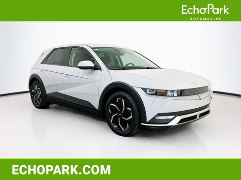 Used 2024 Hyundai Ioniq 5 SEL image 1