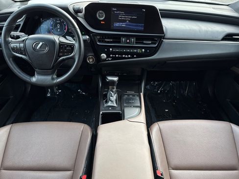 Used 2022 Lexus ES 250 w/ Accessory Package 2 image 12