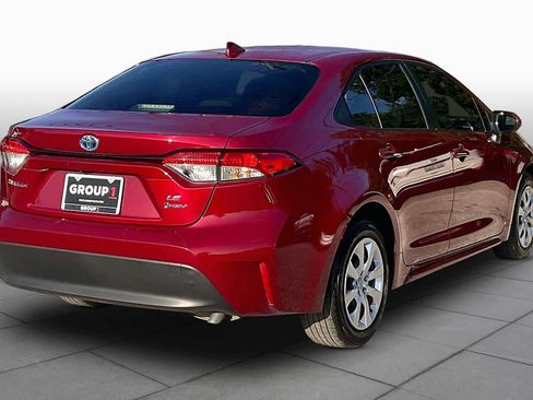 Used 2025 Toyota Corolla LE FWD image 12
