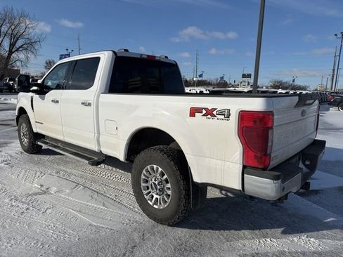 Used 2021 Ford F250 Lariat w/ Chrome Package image 8