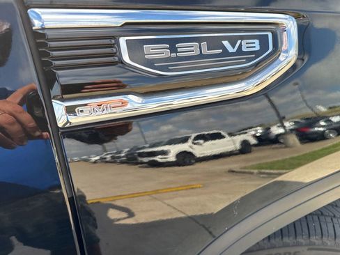 Used 2023 GMC Sierra 1500 Denali w/ Denali Reserve Package AWD/4WD image 17