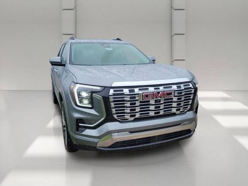 New 2026 GMC Terrain Denali w/ LPO, Floor Liner Package AWD/4WD image 3
