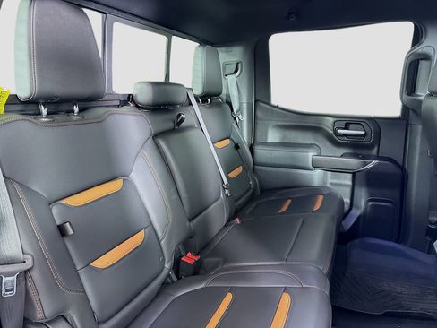 Certified 2021 GMC Sierra 1500 AT4 w/ AT4 Premium Package image 30