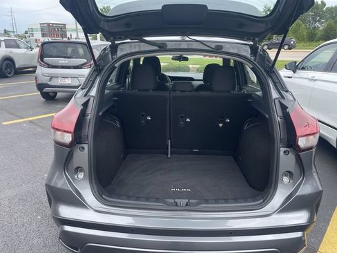 Used 2024 Nissan Kicks SR FWD image 33