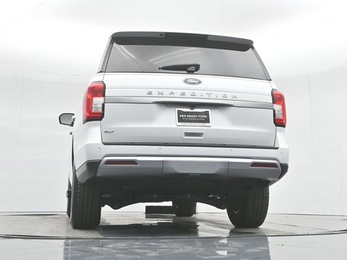 Certified 2024 Ford Expedition XLT RWD image 57