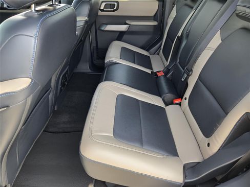 Used 2022 Ford Bronco Wildtrak AWD/4WD image 30