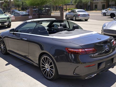 Used 2023 Mercedes-Benz E 450 Cabriolet image 8