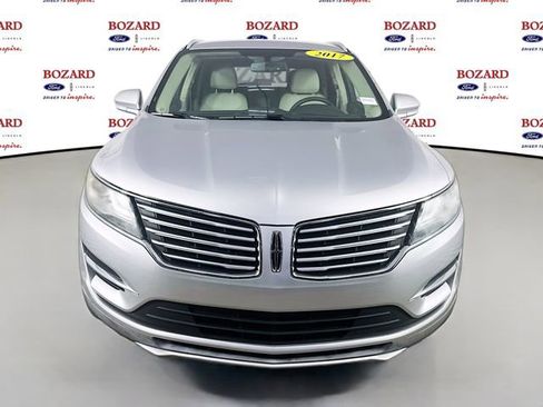 Used 2017 Lincoln MKC Premiere image 2