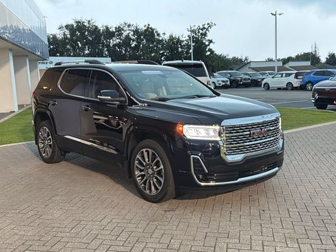 Certified 2022 GMC Acadia Denali w/ Denali Technology Package AWD/4WD image 6