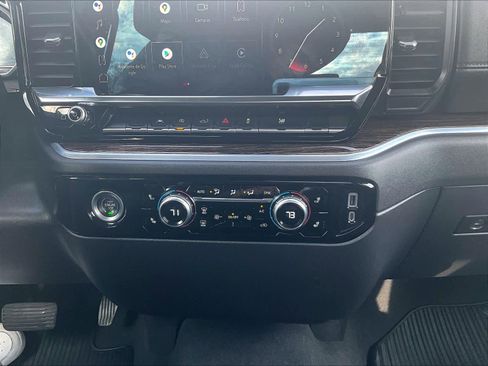 Used 2022 GMC Sierra 1500 Elevation image 26