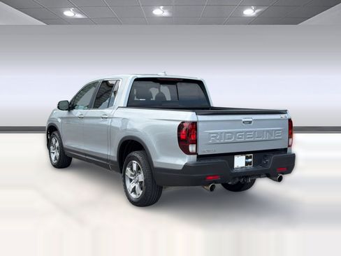 Used 2025 Honda Ridgeline RTL image 3