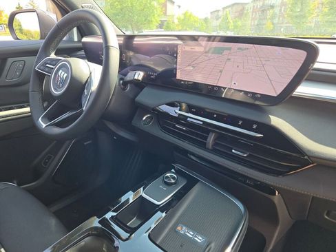 New 2026 Buick Enclave Preferred image 9