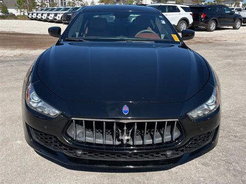 Used 2019 Maserati Ghibli image 2