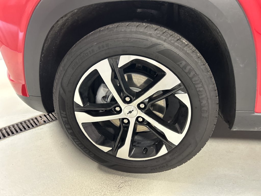 Used 2026 Chevrolet Trax RS w/ Driver Confidence Package FWD image 9