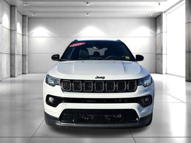 Used 2026 Jeep Compass Limited AWD/4WD image 3
