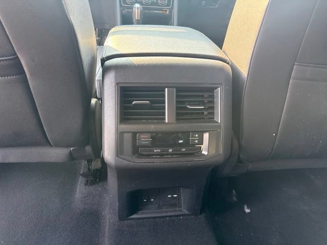 Used 2023 Volkswagen Atlas SE AWD/4WD image 31
